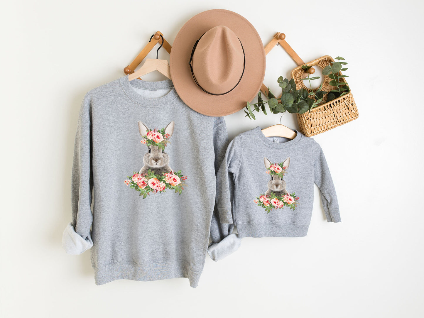 Floral Bunny Sweatshirt, Easter Sweater, Easter Bunny Sweatshirt, Kid's Easter Sweatshirt, Cute Easter Sweatshirt, Easter Shirt, bunny tee