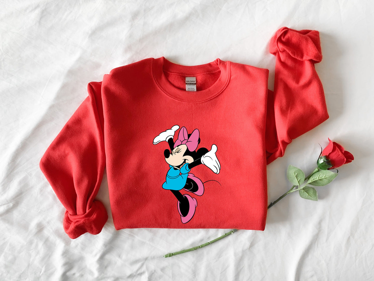 Cute Minnie Sweatshirt,Disney Sweatshirt,LOVE Disney matching couples sweatshirt,Disney Family Sweats,Matching Family Sweat