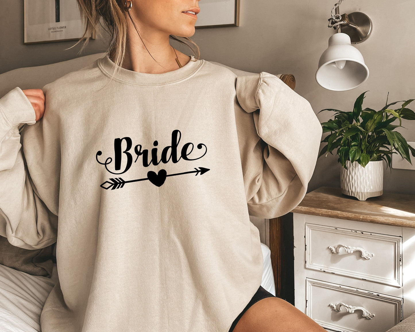 Bride Sweatshirt,Bride to Be Shirt,Bride T-shirt,New mrs sweatshirt,Bride Shirt,Bride Gift Ideas Bridal Party  Party Shirt