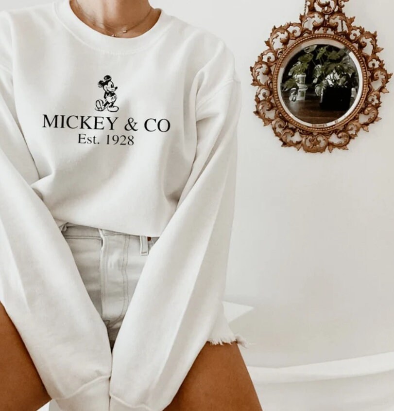 Mickey & Co sweatshirt, Disney Sweater, Disney Shirts , Unisex Sweatshirt, crewneck sweatshirt, Disney sweatshirts, Oversized sweatshirts