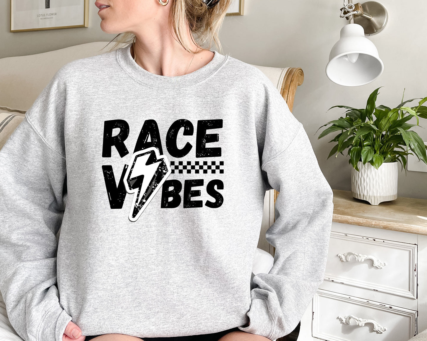 Race Vibes Sweatshirt,Race Day Tee, Race Day Vibes Shirt, Race Season, Racing Gifts for Her, Gifts for Mom