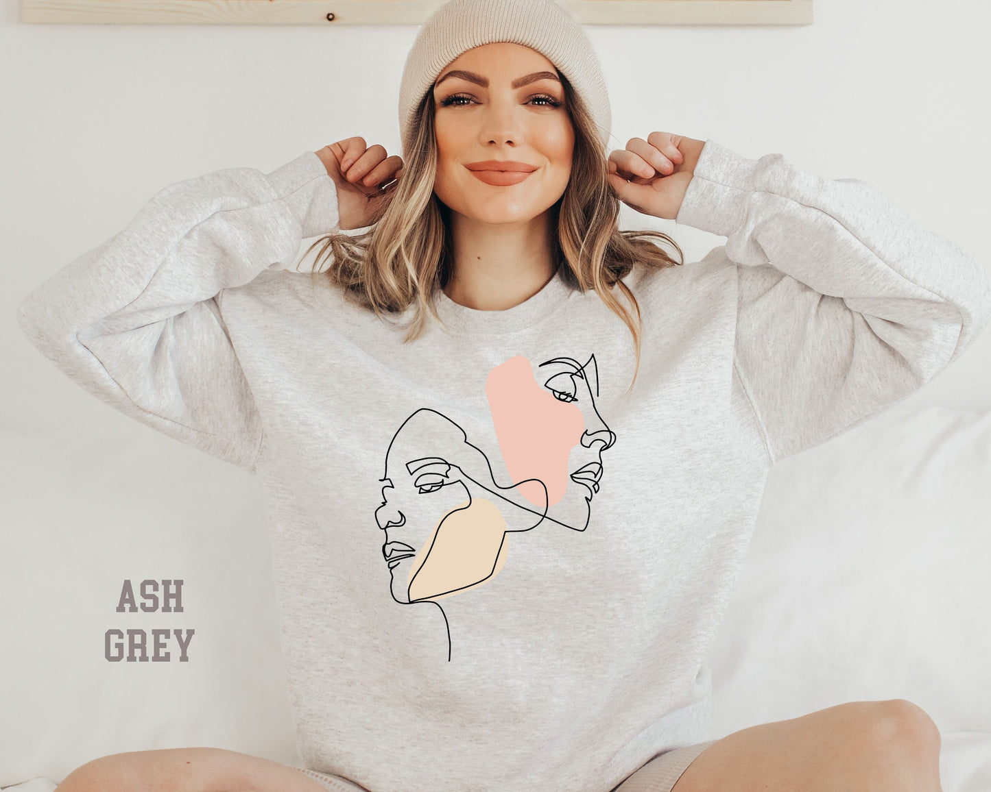 Minimal couple Face Sweatshirt,Abstract Face Sweatshirt,Face Design Shirt,Minimalism tee,Art Face Shirt,woman illustration,Aesthetic Clothes