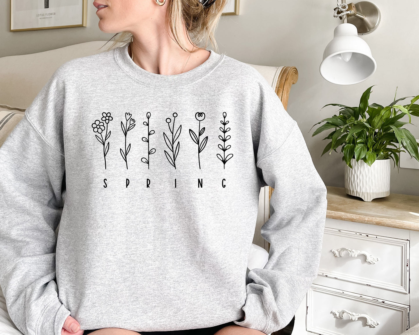 Spring Flowers Sweatshirt,Spring Flowers Shirt,Easter Gift, Floral Shirt,Spring Lover Gift, Cute Spring Sweater, Spring Season Sweatshirt