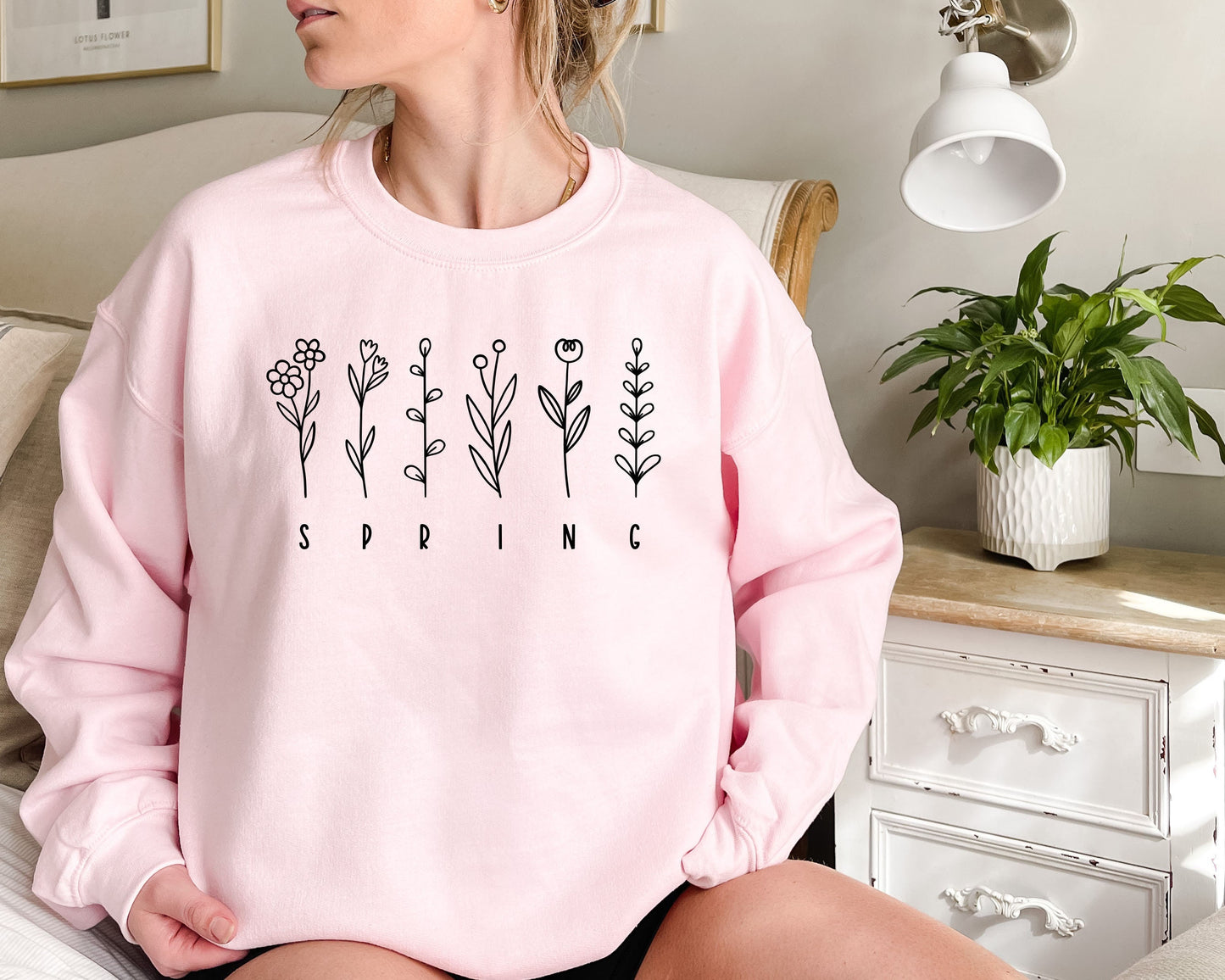 Spring Flowers Sweatshirt,Spring Flowers Shirt,Easter Gift, Floral Shirt,Spring Lover Gift, Cute Spring Sweater, Spring Season Sweatshirt