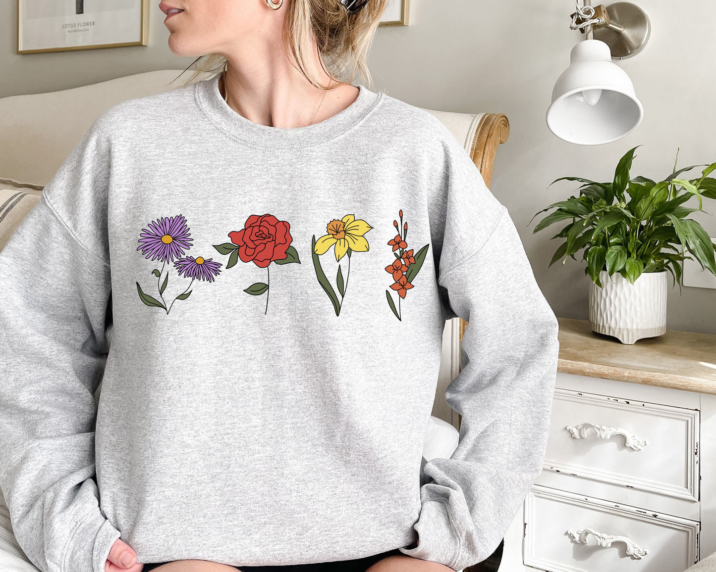 Custom Birth Month Birth Flower Sweatshirt, Sentimental Gift Idea,Gift for Mom, Plant Mama Gift, Gift for Grandmother, Cute Flower Shirt