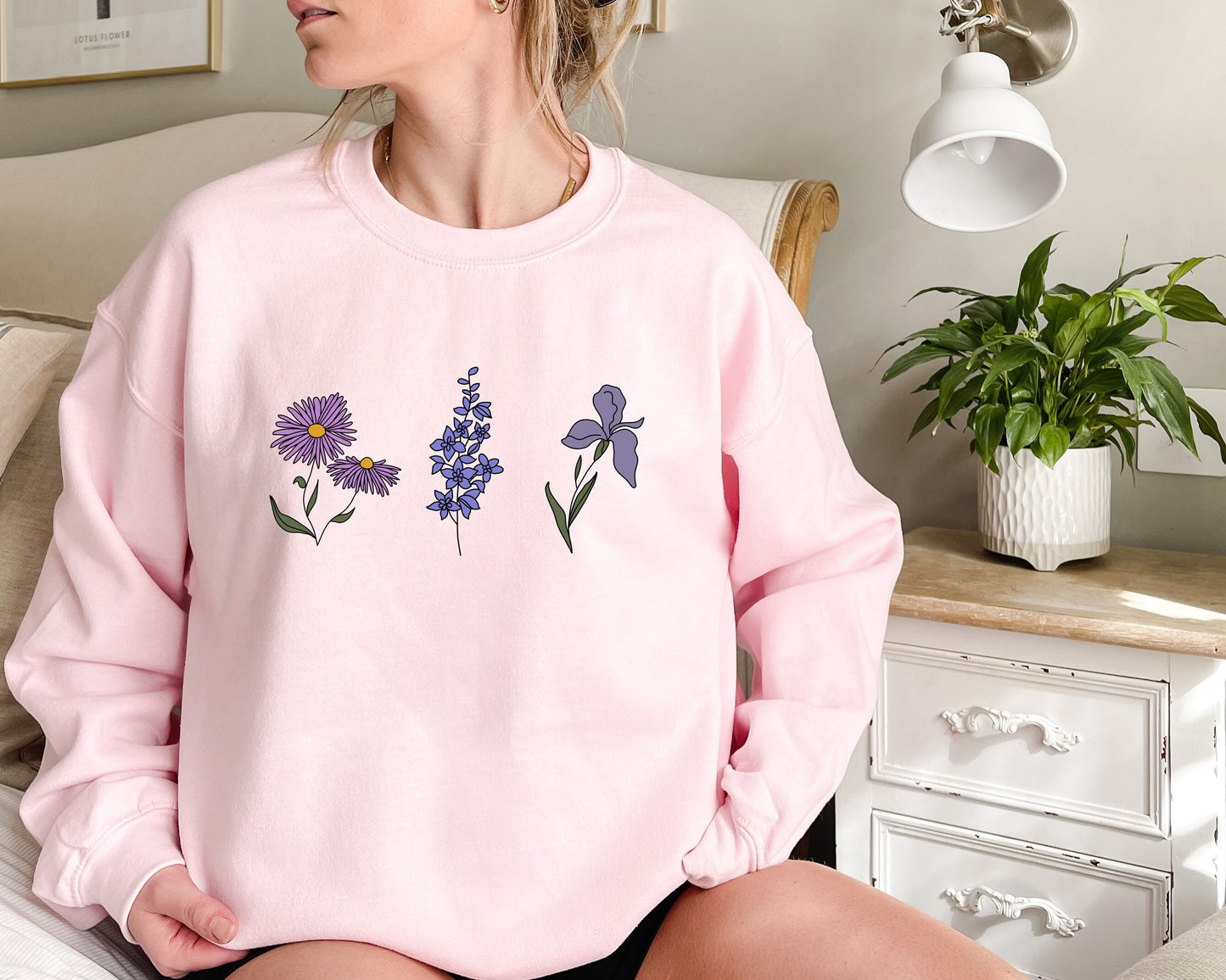 Custom Birth Month Birth Flower Sweatshirt, Sentimental Gift Idea,Gift for Mom, Plant Mama Gift, Gift for Grandmother, Cute Flower Shirt