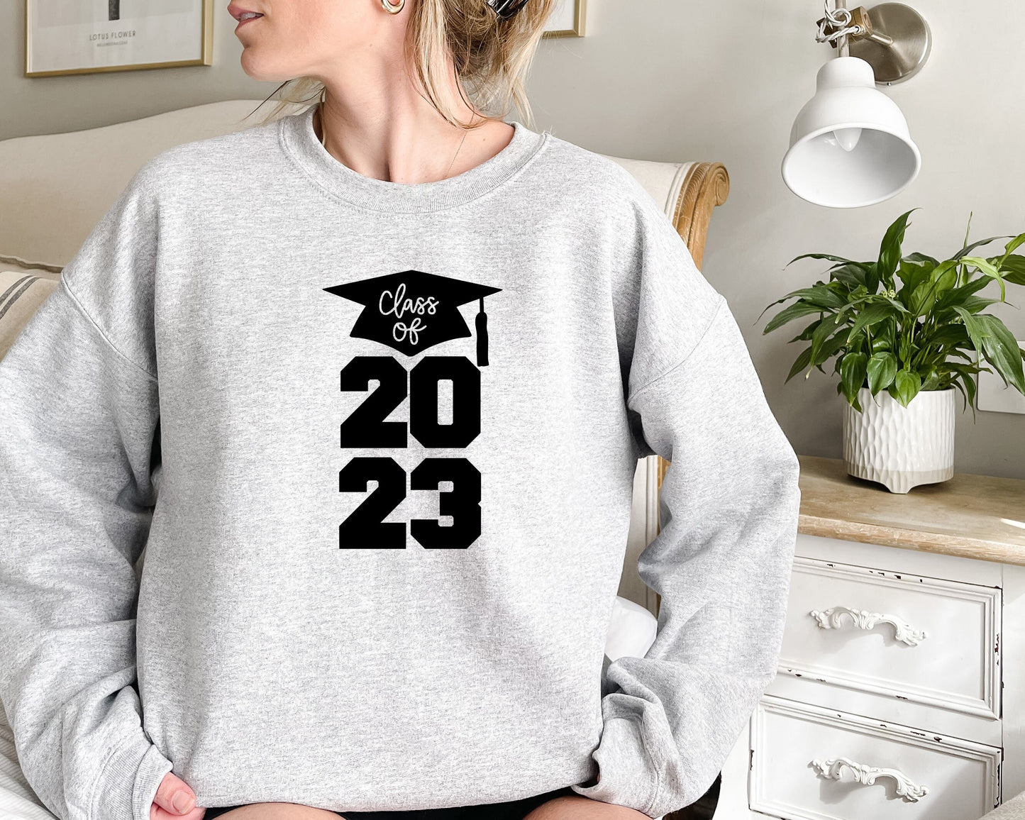 Senior Class Of 2023 Sweatshirt,Senior Class TShirt,Class Of 2023 T-Shirt,Class Of 2023 Senior Graduates,Graduation Shirt Gift, Senior Mom