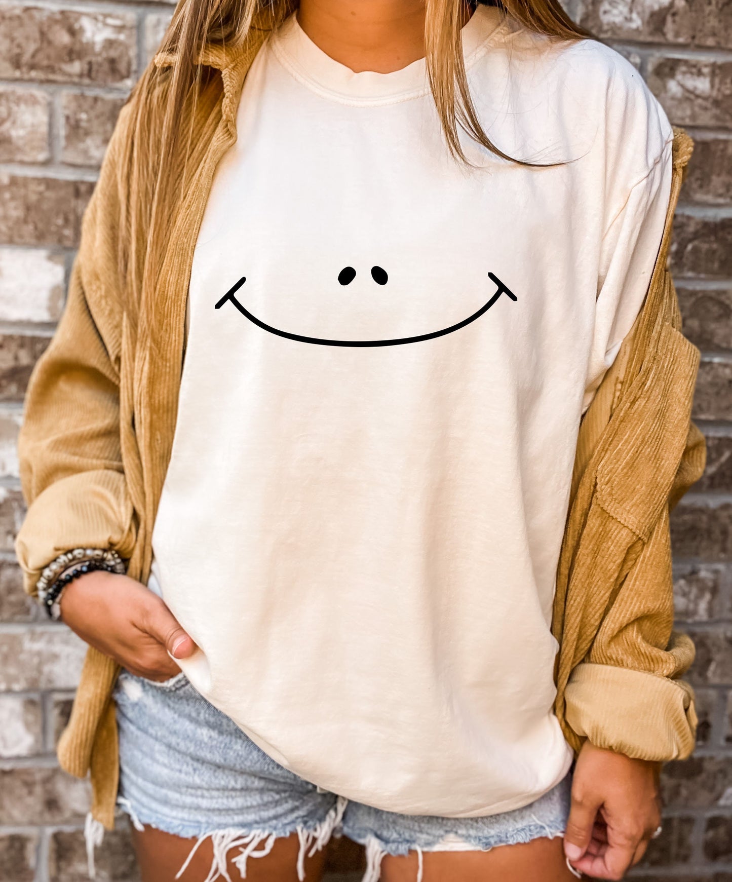 Comfort Colors Smile Shirt,Positive Shirt,Be Happy Shirt,Smiley Face Tee,Motivational Shirt,Happy T-shirt,Retro Smiley Face Shirt,Smiley Tee