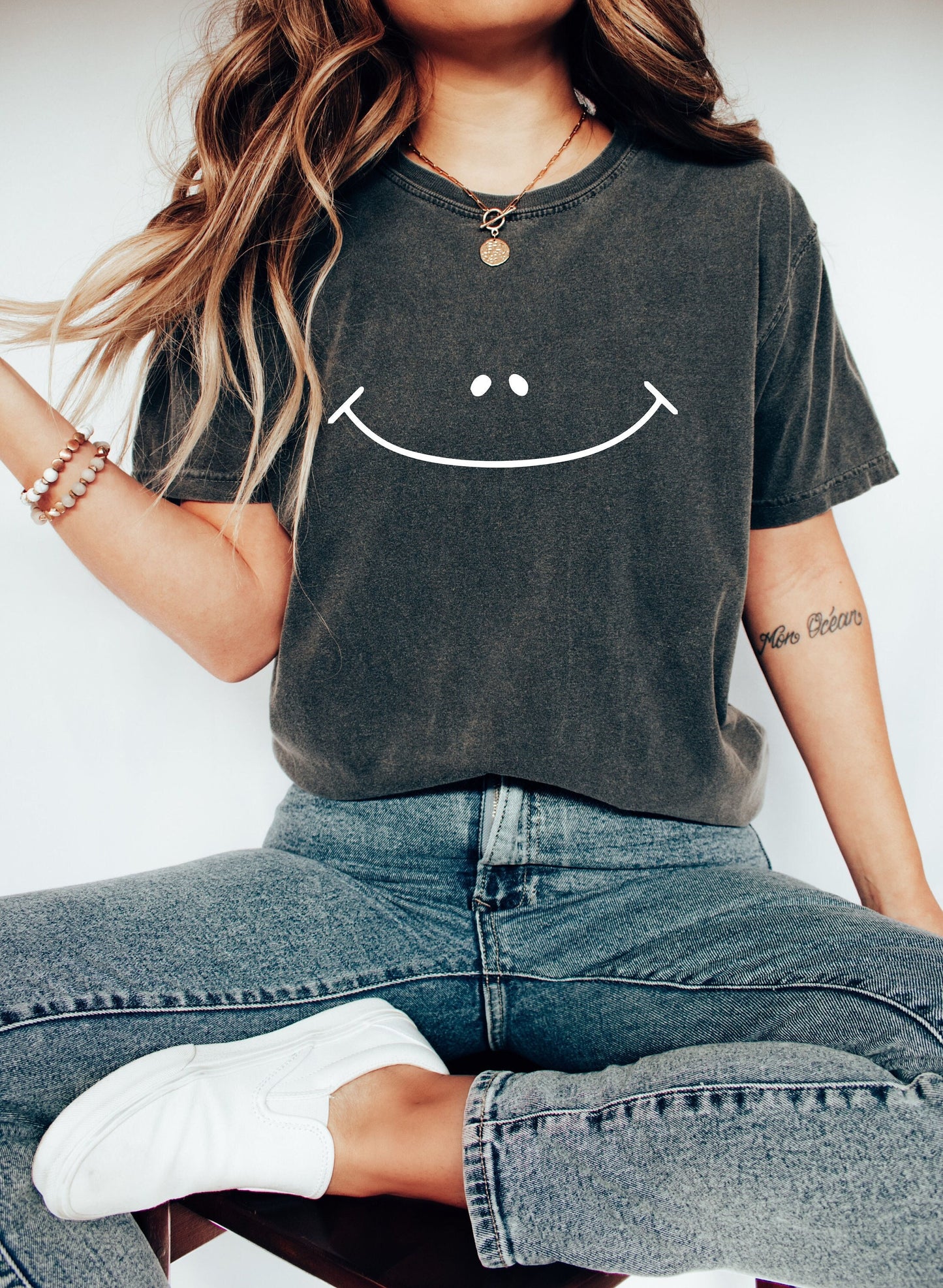 Comfort Colors Smile Shirt,Positive Shirt,Be Happy Shirt,Smiley Face Tee,Motivational Shirt,Happy T-shirt,Retro Smiley Face Shirt,Smiley Tee