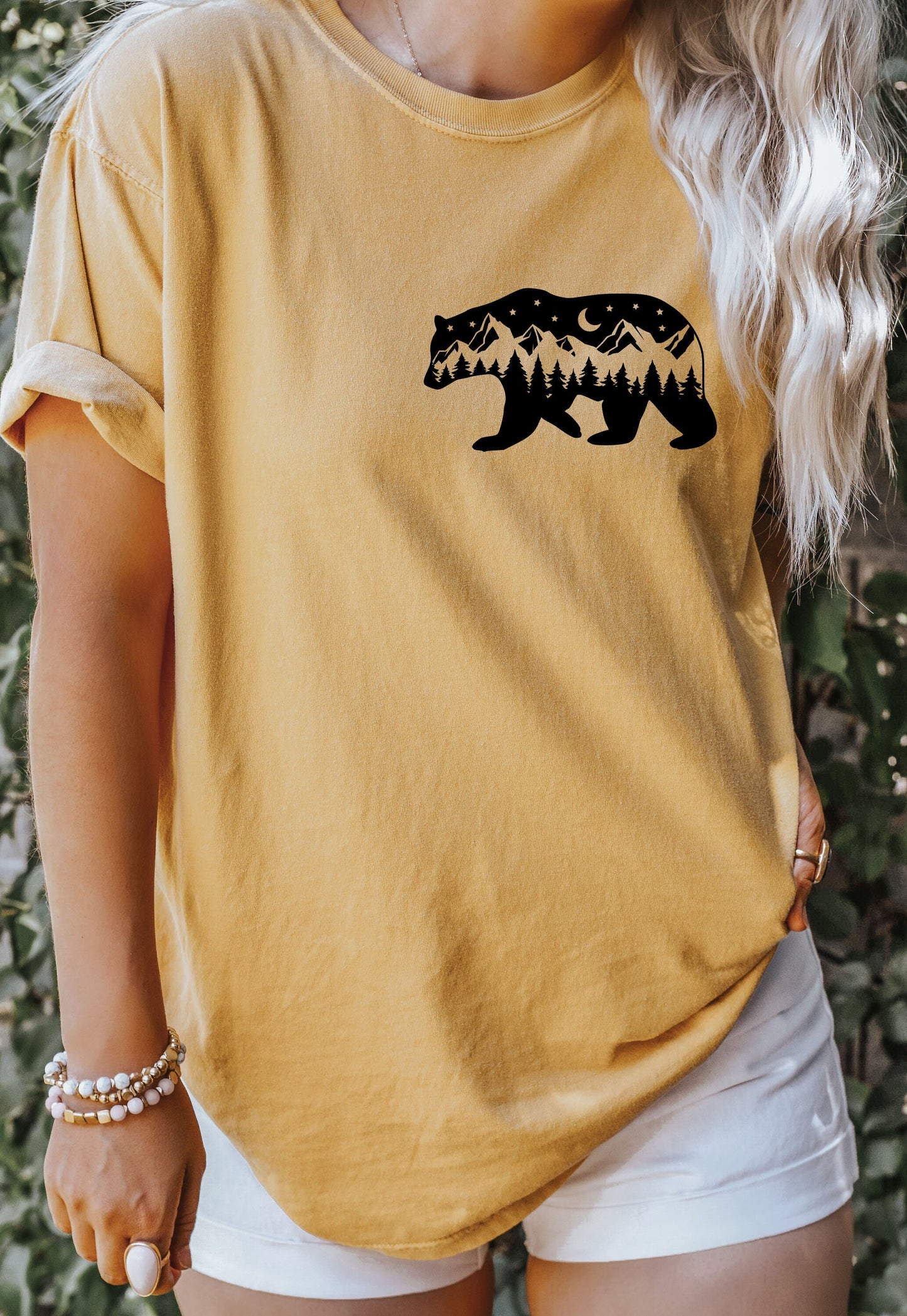 Comfort Colors Pocket Mountain Bear Shirt,Bear Shirt,Camping Shirt,Wilderness Travel,Nature Lover Shirt,Bear Hiking Shirt,Wanderlust