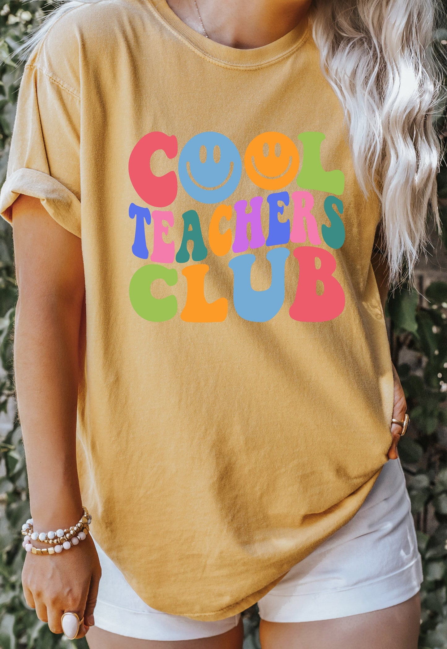 Comfort Colors® Cool Teachers Club Shirt,Retro Teacher Shirt,Comfort Color Shirt,Teacher Appreciation Gift,Cool Teachers Club,School Shirt