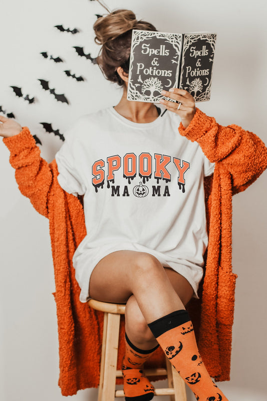 Comfort Colors Spooky Mama Shirt, Halloween Shirt For Mom,Halloween Shirt, Spooky Halloween Shirt, Halloween Mama Shirt,Spooky Season Shirt,