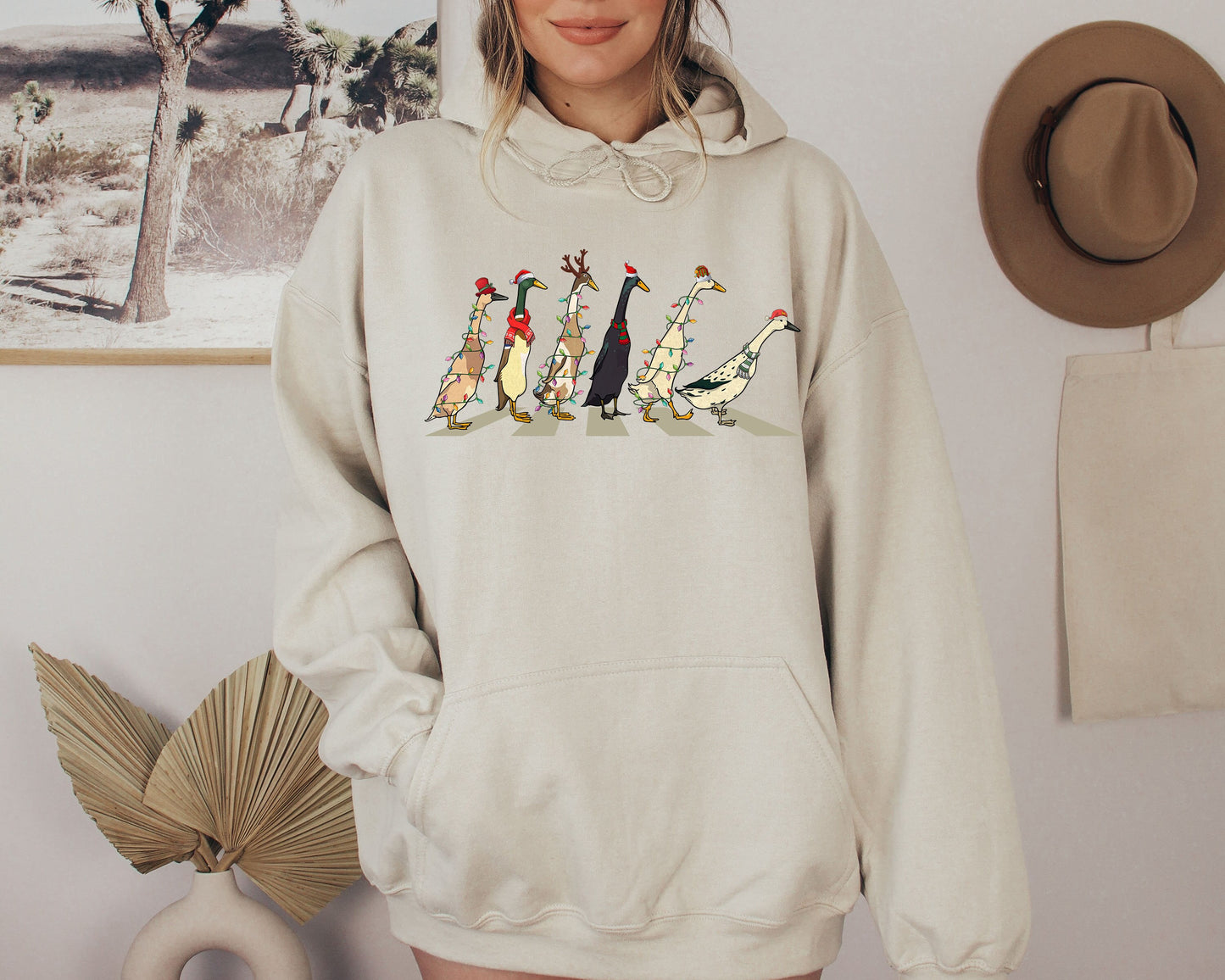 Christmas Duck Hoodıe,Duck Christmas Sweater,Merry Duckmas,Christmas Gifts,Santa Duck Sweatshirt,Women Duck Sweatshirt,Animal Shırt,XMAS